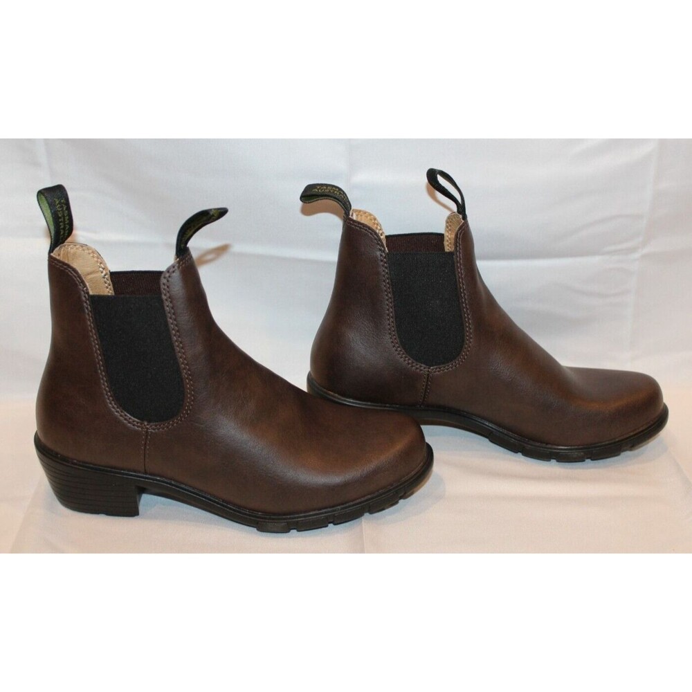 Blundstone 2232 Low Heel Short Chelsea Boots Women's Brown Vegan Leather NIB - Picture 4 of 7